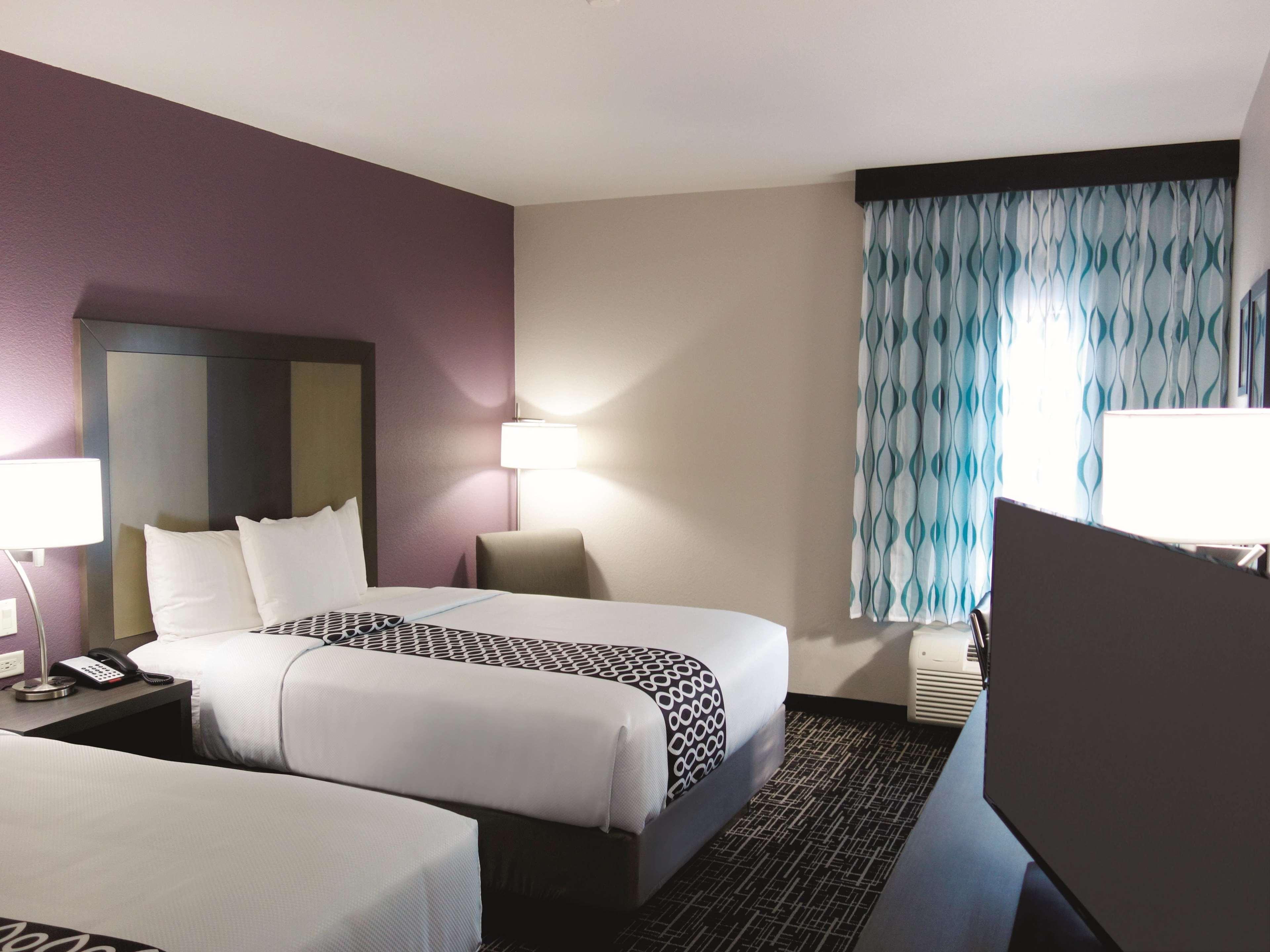 Hotel La Quinta By Wyndham Pampa Esterno foto